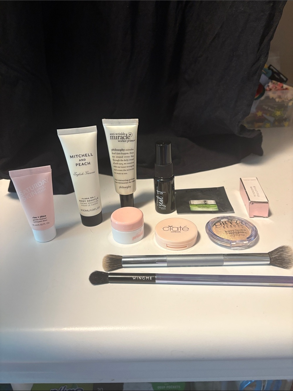 Caite London highlighter/Oryaza highlighter w other samples